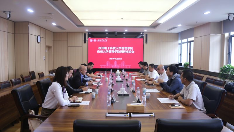三极管型号参数解读：分类与选型要点
